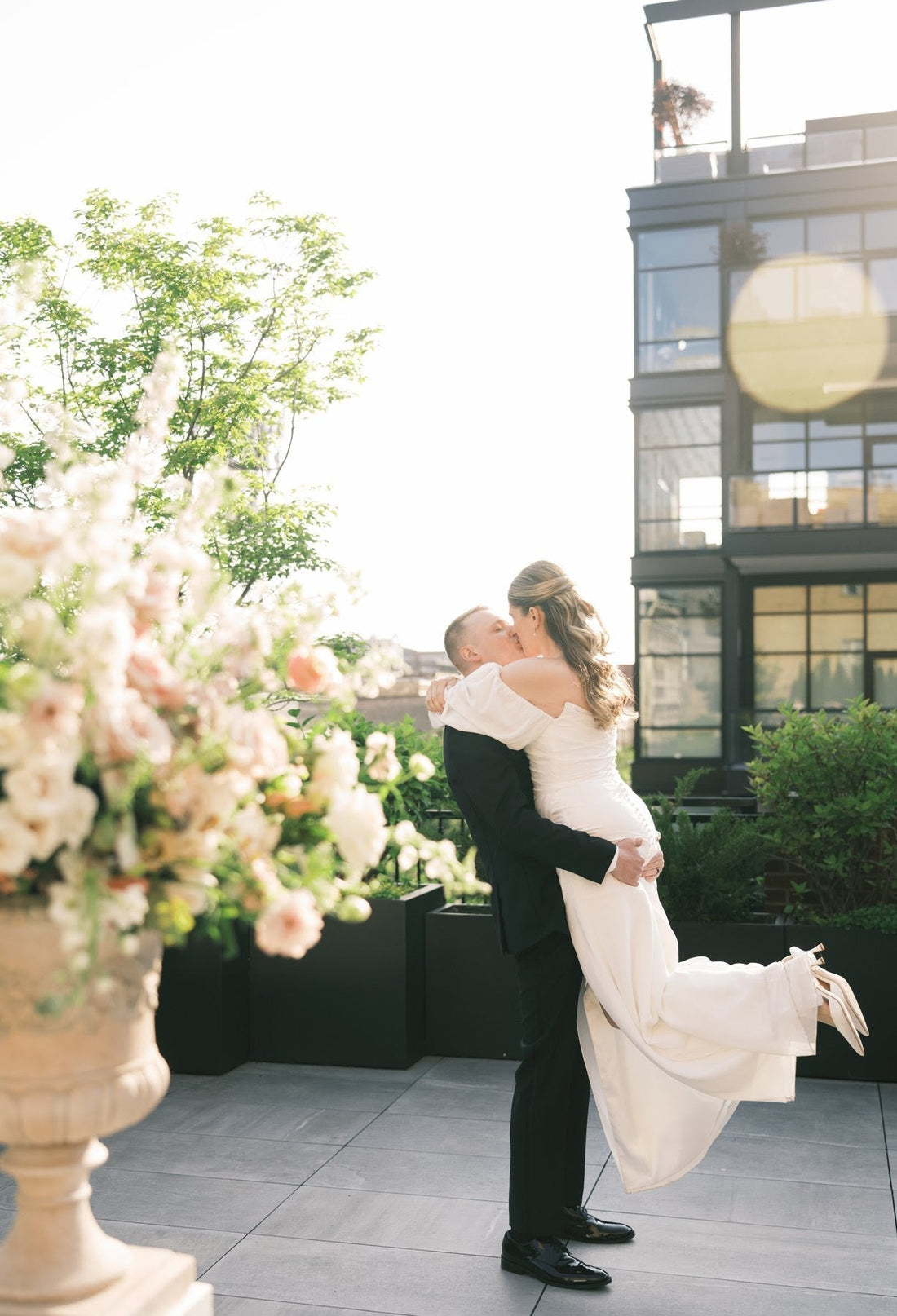 Soft & Chic Wedding at Loft Lucia